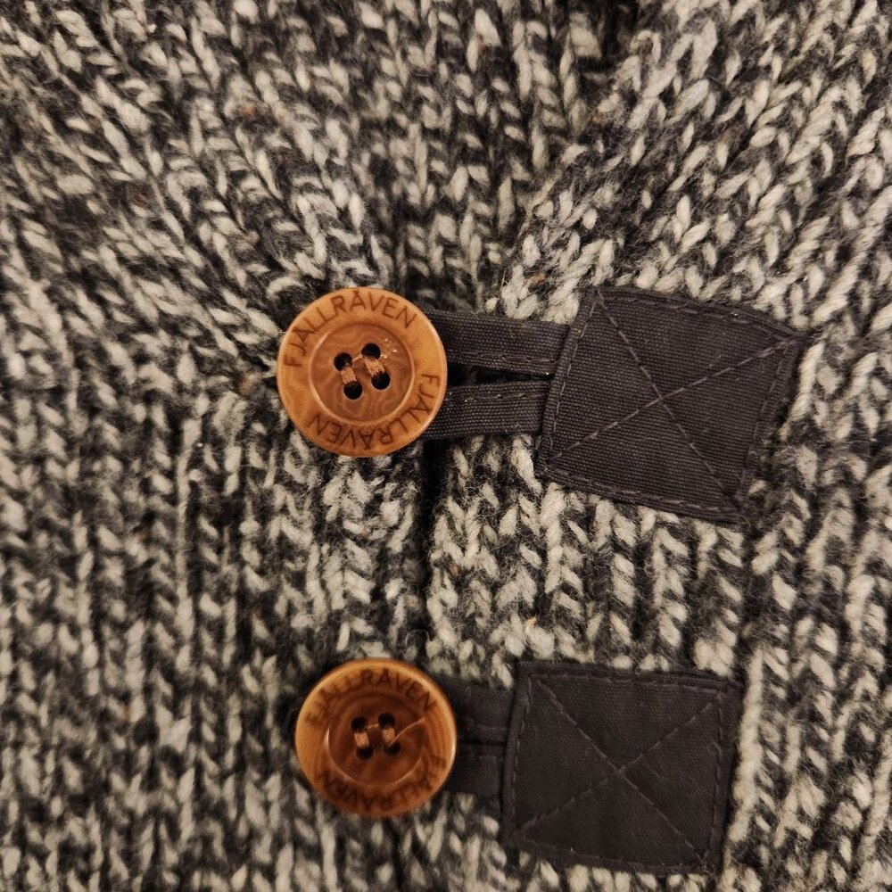 Lada Sweater Fjaalraven Men's (medium) - Picture 7 of 7